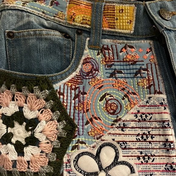 BDG patch denim flare jeans - Size 27 - Picture 3 of 12